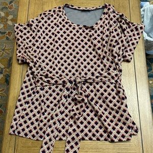 Emilia Tie-waist top